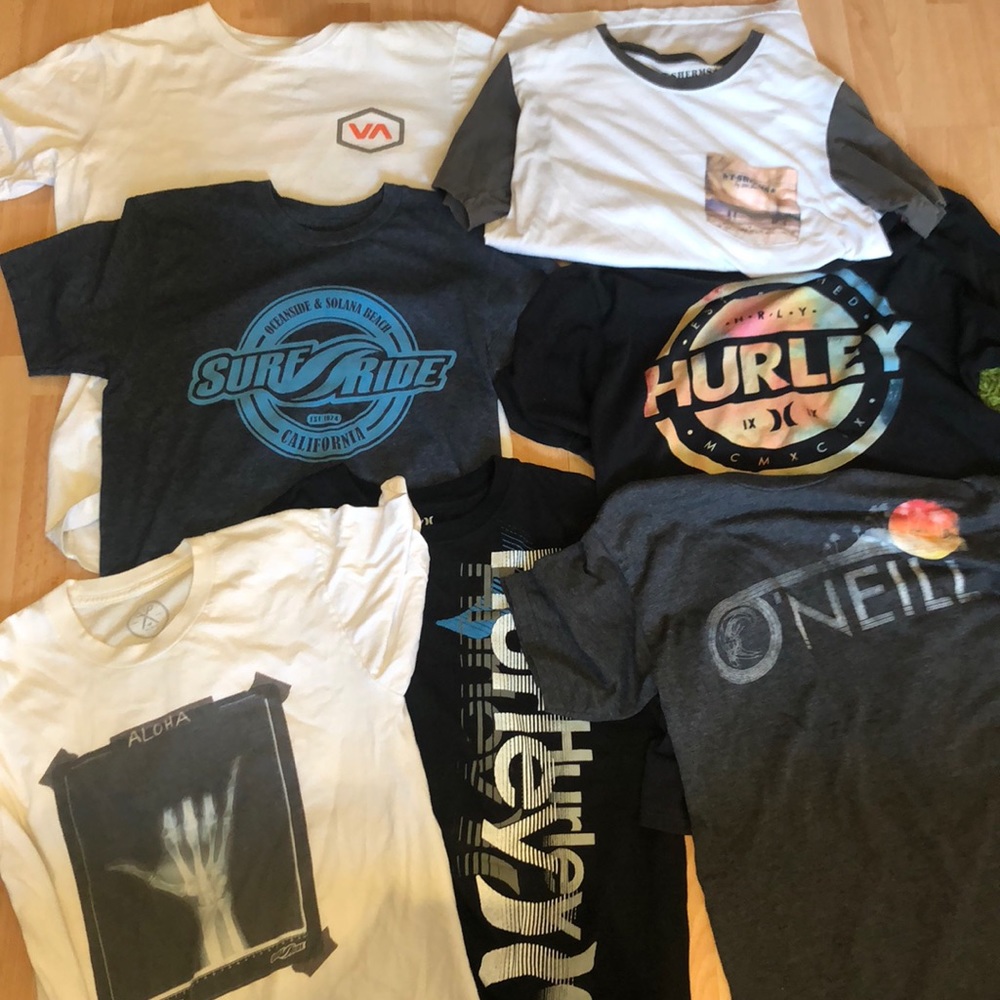 Lot of surf/skate t shirts